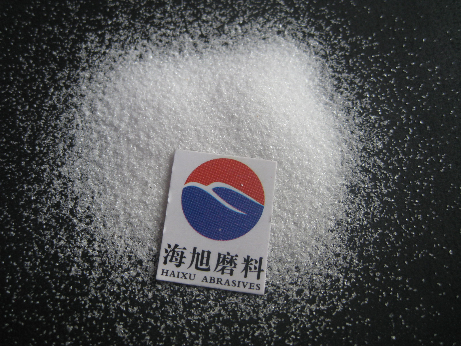 white fused alumina sand.jpg