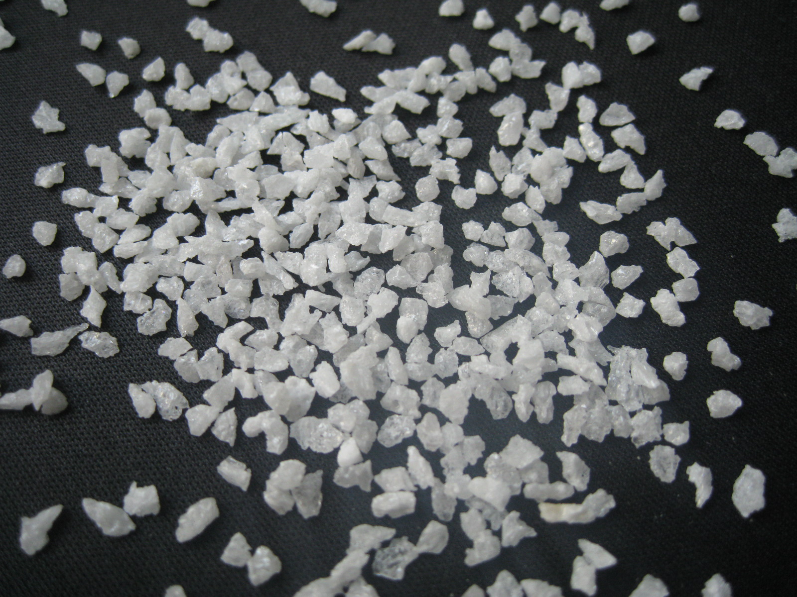 white fused alumina.jpg
